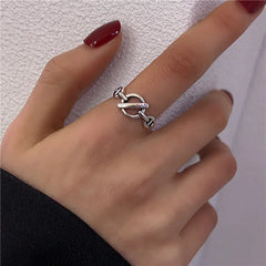 Simple Vintage Women's Fashion Ring